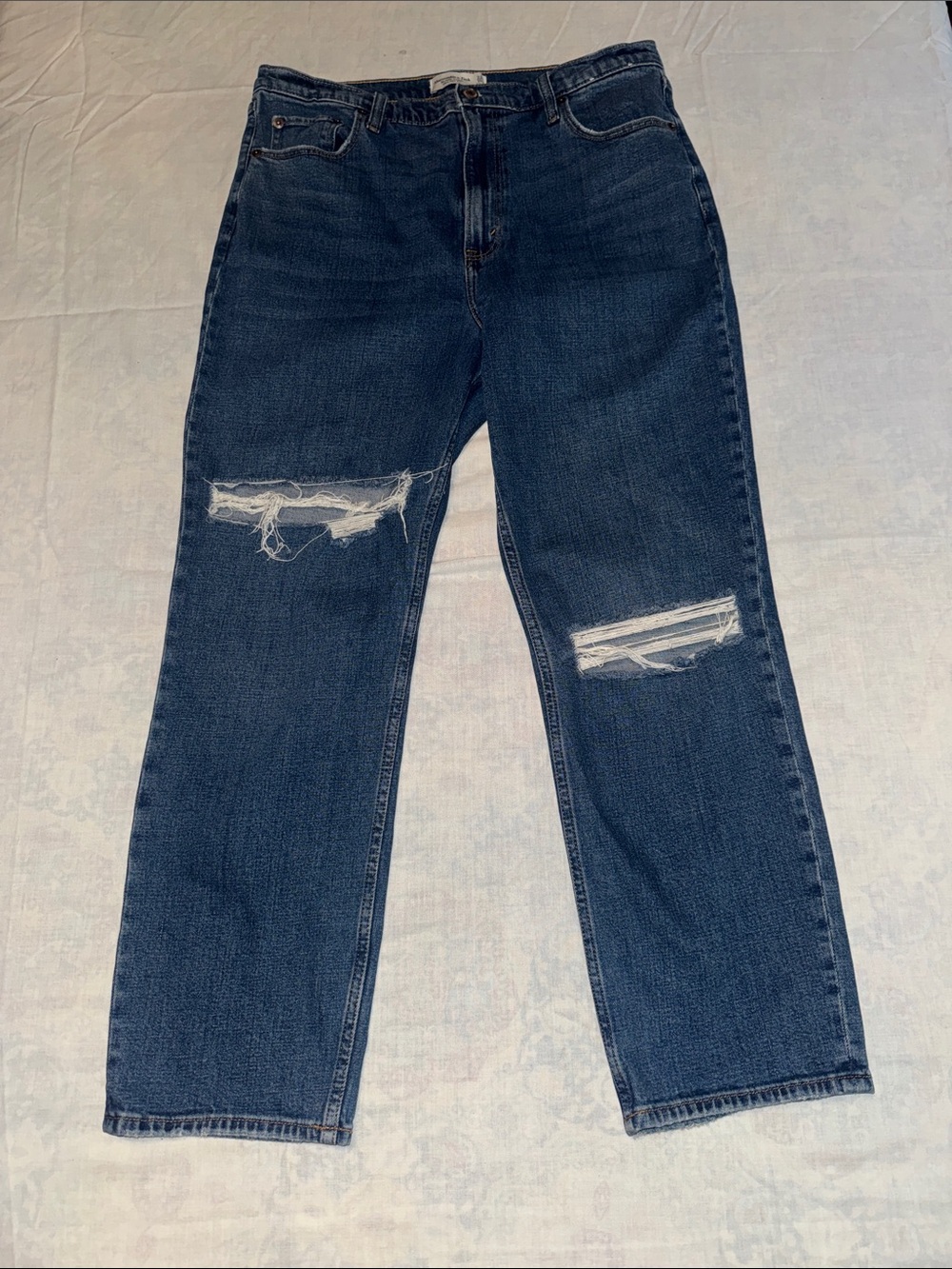 Abercrombie & Fitch Ankle Straight Ultra High Rise Jeans 16 33 Distressed